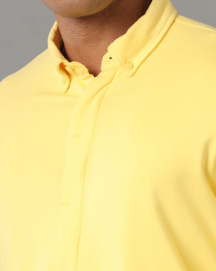 YELLOW SLIM FIT KNIT SHIRT