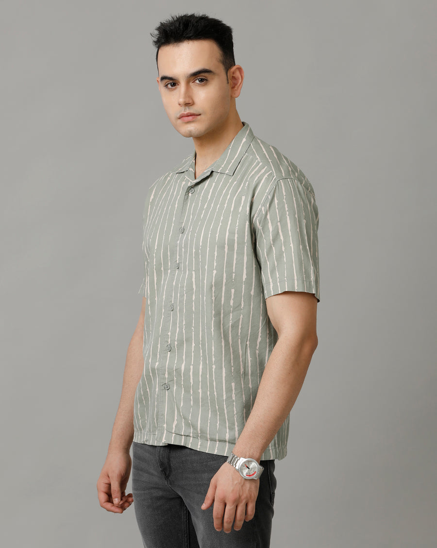 Voi Jeans Mens White Light Olive Boxy Fit Shirt