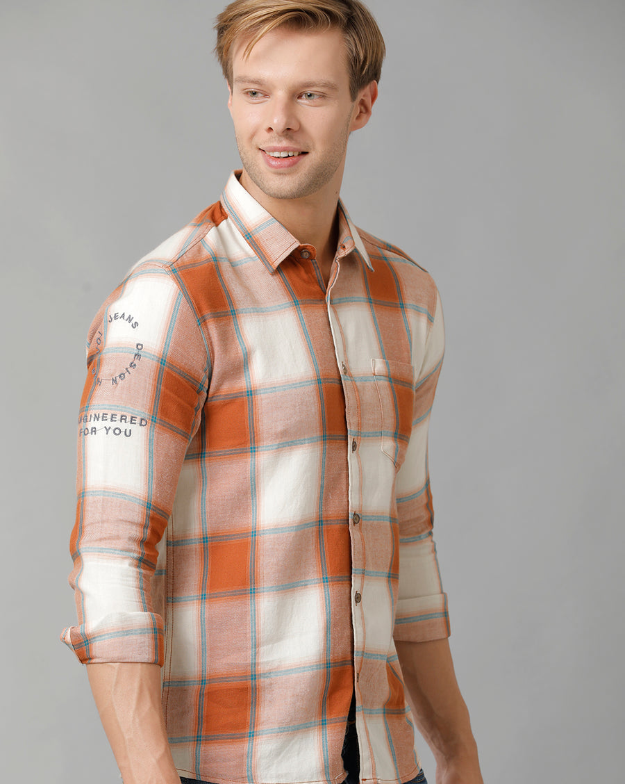 Voi Jeans Mens Off White With Red Checks Slim Fit Shirt