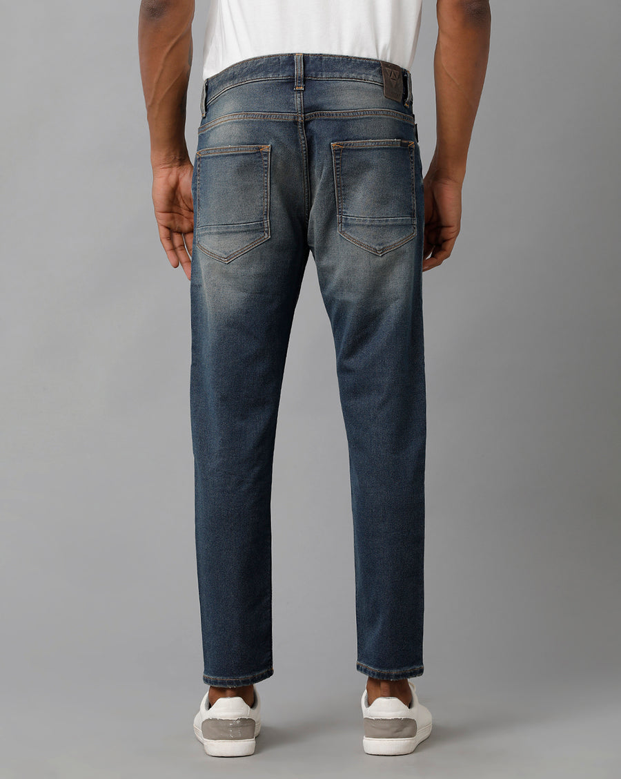 Voi Jeans Men Mid Rise Clean Look Light Fade Whiskers & Chevrons Slim Fit Cropped Jeans