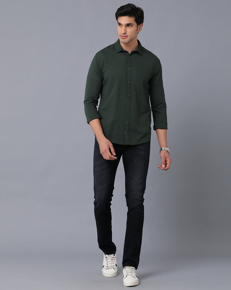 VOI Jeans Men's Solid Green Cotton Slim Fit Casual Shirt
