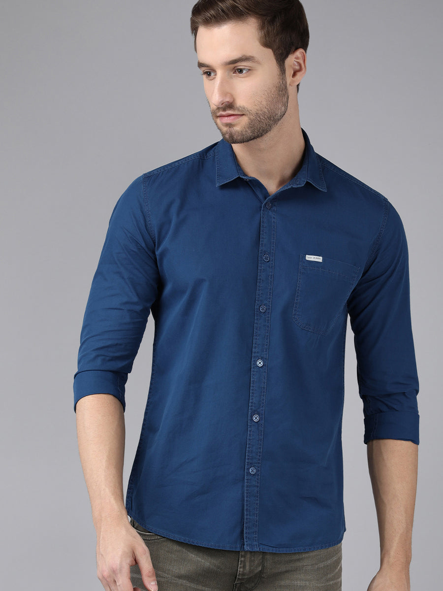 Men Plain Blue Solid Casual Shirt