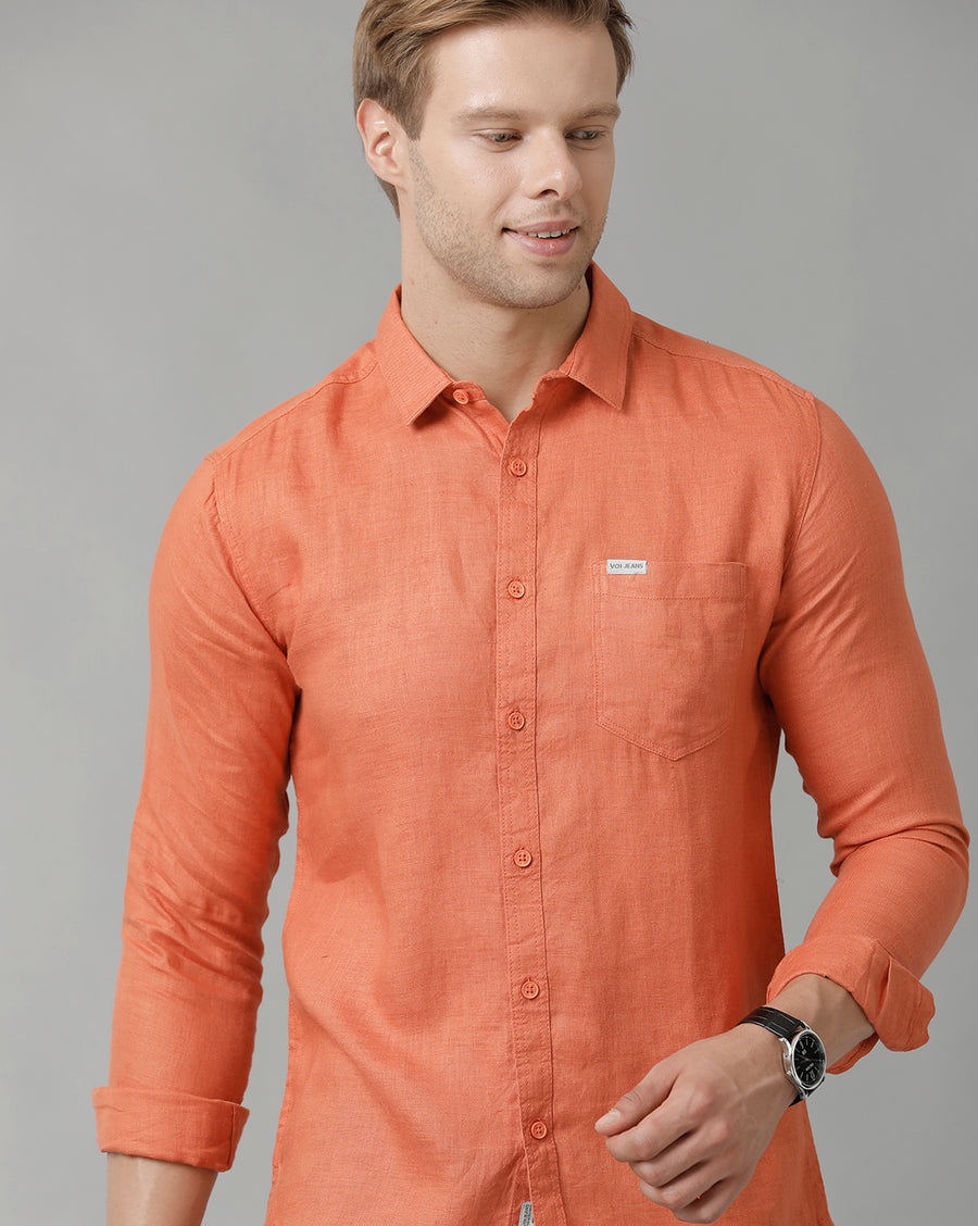 Men Solid Slim Fit Casual Shirt