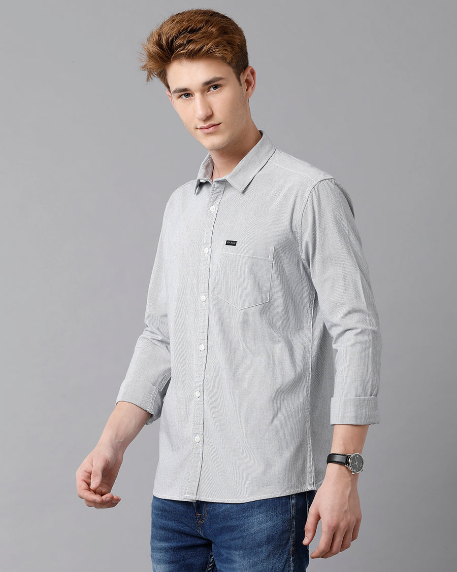 VOI Jeans Men's White navy Stripes Cotton Blended Slim Fit Shirt