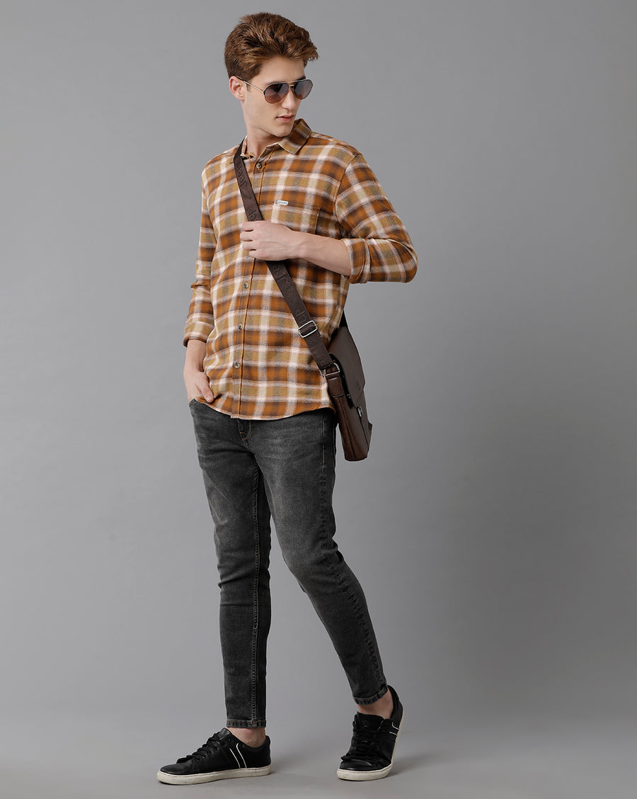 VOI Jeans Men's Brown Pink Checked Slim Fit Shirt
